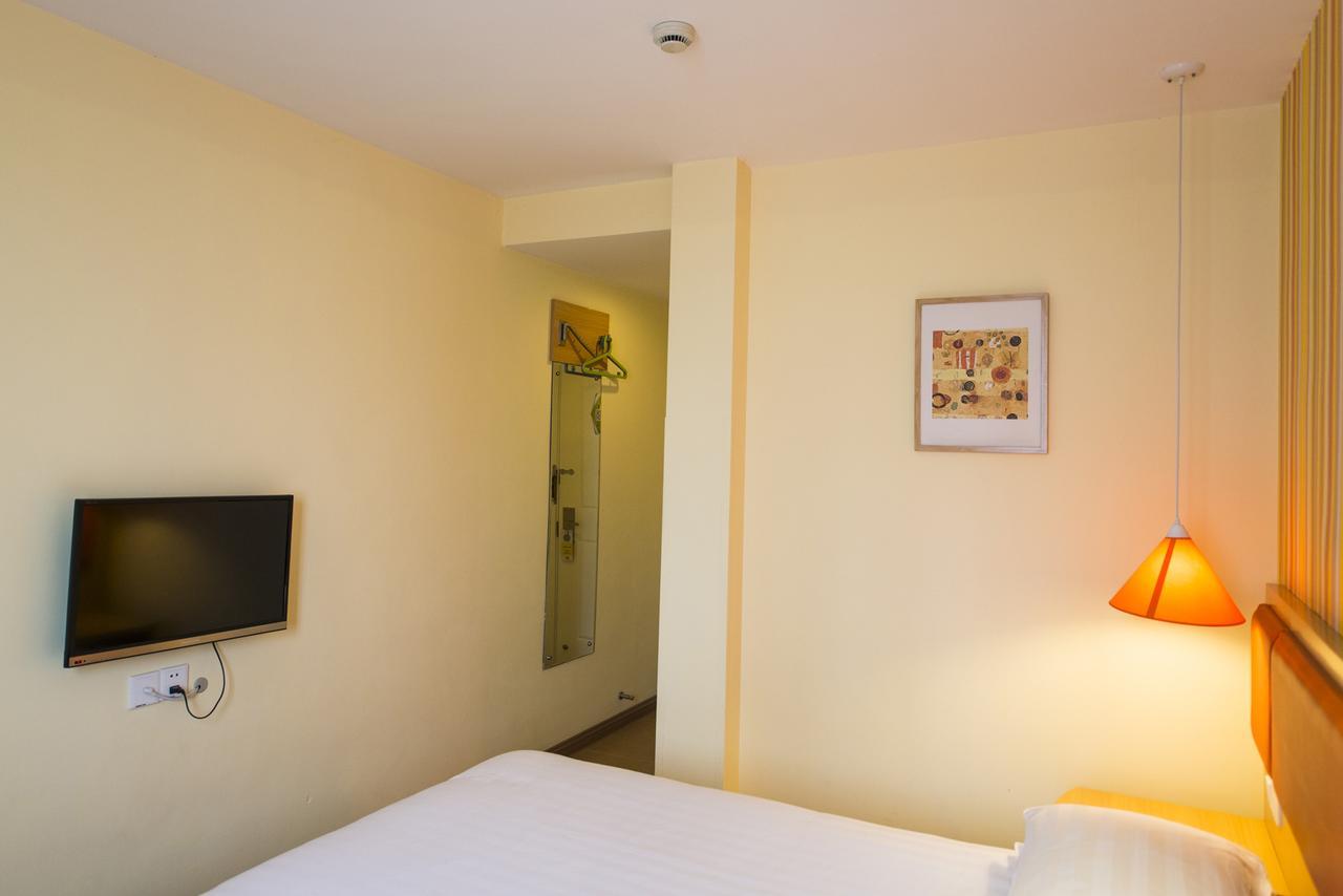 Home Inn Chengdu North Kehua Road Sichuan University Luaran gambar